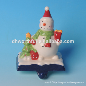 Ganchos decorativos de parede, gancho de cerâmica com estatueta de boneco de neve para decoração de Natal